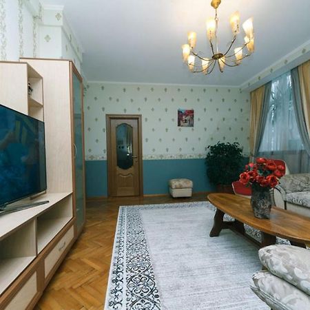 Three-Room Apartments At The Polytechnic Institute Kiev Exterior foto