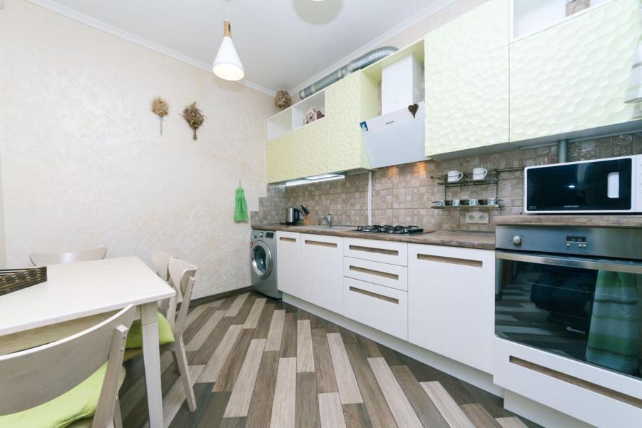 Three-Room Apartments At The Polytechnic Institute Kiev Exterior foto
